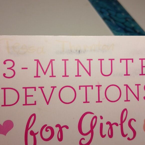 3-Minute Devotions for Girls – 180 Inspirational Readings – Janice Thompson - Picture 9 of 9